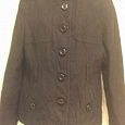 Отдается в дар куртка или короткое пальто, чёрное ПОГ 53 см, ПОТ 46 см, плечи 44 см, дл.64 см