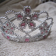 Отдается в дар Корона для маленькой принцессы в виде ободка с диадемой.