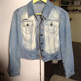 Отдается в дар Куртка джинсовая женская 40-42 размер