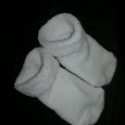 Отдается в дар Белые носочки для новорожденного карапуза