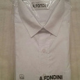Отдается в дар Классические белые рубашки прямого кроя с длинным рукавом. S, M, L, XL.