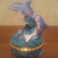 Отдается в дар Статуэтка — шкатулка дельфин