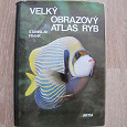 Отдается в дар Книга энциклопедия о рыбах на чешском языке