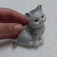 Отдается в дар статуэтка кошка фарфор в коллекцию