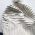 Отдается в дар Тёплая зимняя шапка