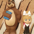 Отдается в дар Резиновые игрушки " Маша и медведь"