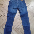 Отдается в дар джинсы голубые, размер 44