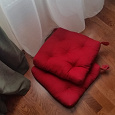 Отдается в дар Две подушки на стулья Ikea б/у