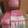 Отдается в дар Шапка зимняя с шарфом для девочки