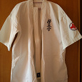 Отдается в дар Карате-доги (кимоно) и защита для ног (щитки)