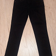 Отдается в дар Черные женские джинсы (размер 28, наш ~46)