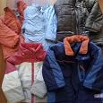 Отдается в дар детские тёплые куртки, верхние 74, внизу левая 74-80, правая 92