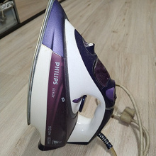 Отдается в дар Утюг Philips