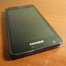 Отдается в дар Samsung Galaxy S2 в плохом состоянии