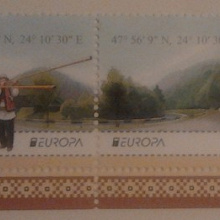 Отдается в дар И опять Европа — Сцепка марок и жетон