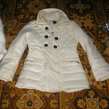 Отдается в дар Куртка зимняя женская белая.