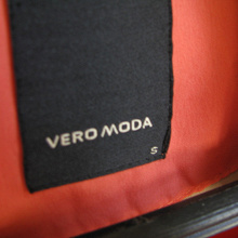 Отдается в дар плащ Vero Moda, 42 размер