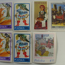 Отдается в дар Марки — детские рисунки