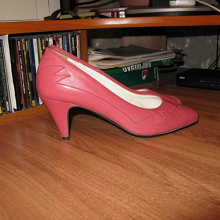 Отдается в дар туфли женские размер на 36,5 или 37
