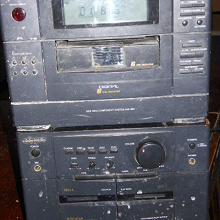 Отдается в дар Музыкальный центр Daewoo AMI-960