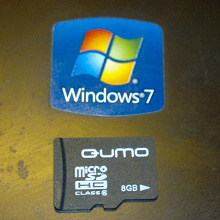 Отдается в дар Qumo MicroSDHC 8GB Class 6