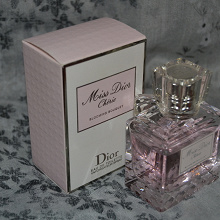 Отдается в дар Духи «Miss Dior Cherie»