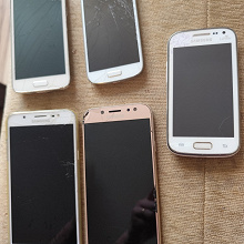 Отдается в дар Мобильные телефоны Samsung (в ремонт)