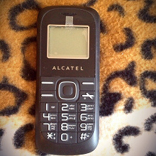 Отдается в дар Мобильный телефон Alcatel