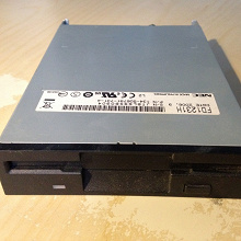 Отдается в дар Floppy дисковод NEC