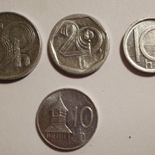 Отдается в дар Монеты Чехии и Словакии