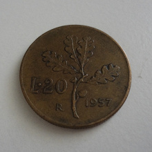 Отдается в дар монетка с дубовой веткой 1957 года
