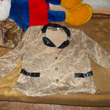 Отдается в дар блузка размер 52-54