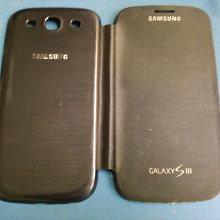 Отдается в дар Чехол и части Galaxy S III