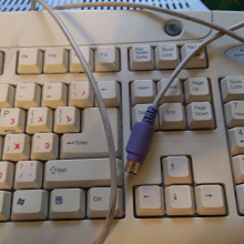 Отдается в дар Клавиатура Genius