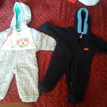 Отдается в дар Детская одежда на мальчика до 6 месяцев.