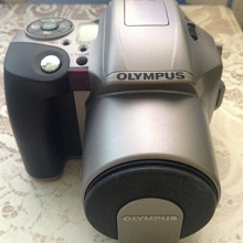 Отдается в дар Фотоаппарат плёночный «Olympus»