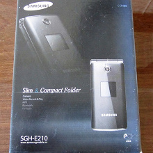Отдается в дар Мобильный телефон Samsung E-210