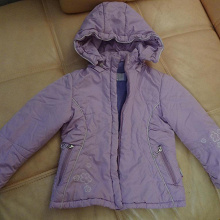Отдается в дар фиолетовая детская зимняя куртка U-Two