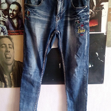 Отдается в дар Мужские джинсы размер 32