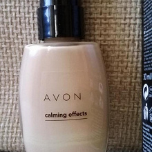 Отдается в дар Тональный крем AVON