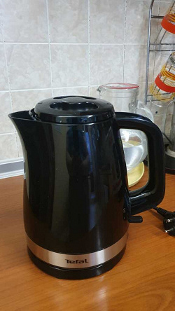 Отдается в дар «Чайник электрический Tefal на 1,5 л.»