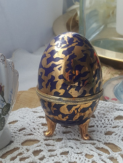 Отдается в дар «Яйцо — шкатулка»