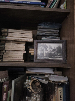 Отдается в дар «Книги из серии «Классики и Современники»»