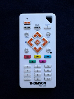 Отдается в дар «Универсальный пульт ДУ Thomson ROC2206»