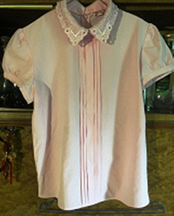 Отдается в дар «Блуза со съёмным воротничком, р-р 40 (XS)»