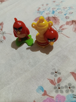 Отдается в дар «Киндеры «Angry Birds».»