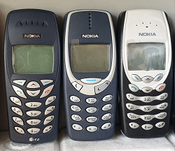 Отдается в дар «Nokia 3310»