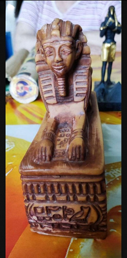Отдается в дар «Статуэтка — сувенир из Египта»