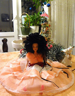Отдается в дар «Наряды для куклы Барби»