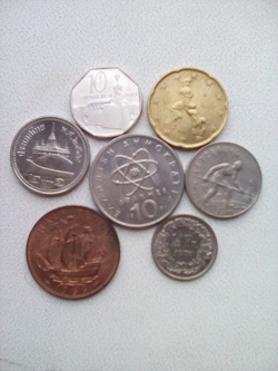 Отдается в дар «Монеты: всяко-разно-3.»
